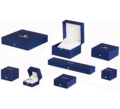 plastic gift box